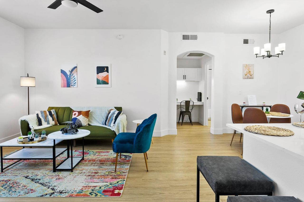 Cozysuites Glendale By The Stadium With Pool 01 Екстериор снимка