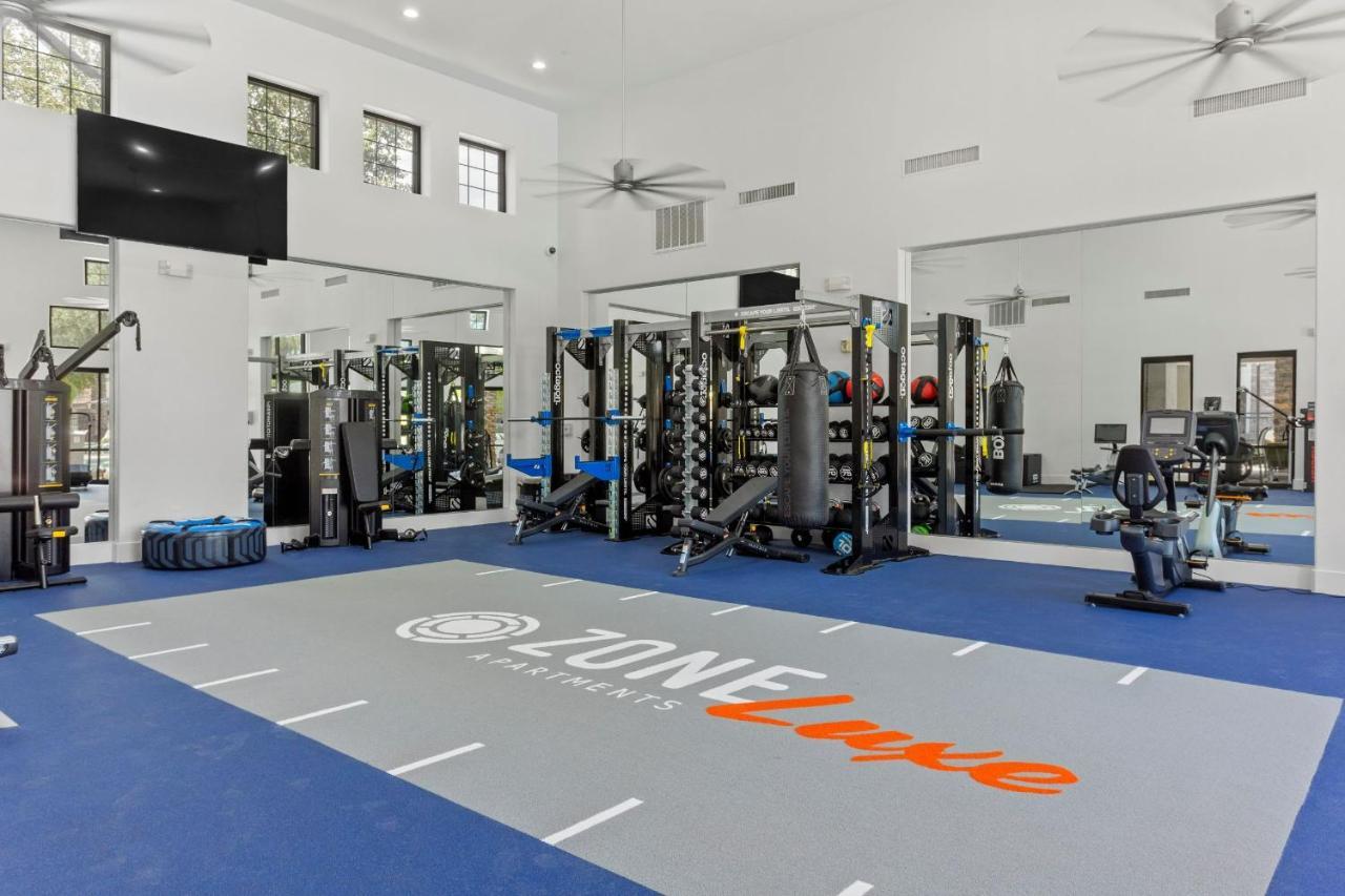 Cozysuites Glendale By The Stadium With Pool 01 Екстериор снимка